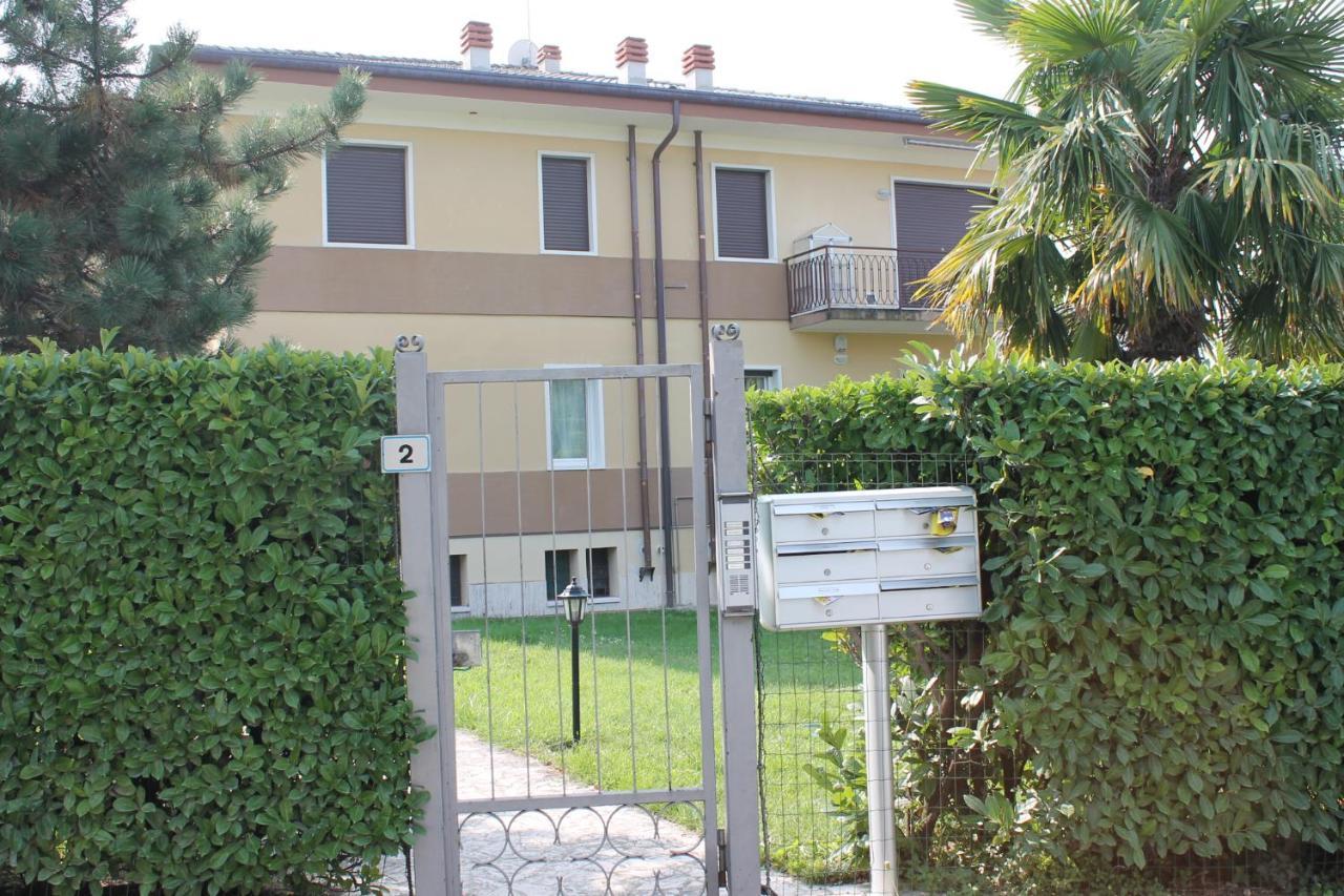 Apartment In Lazise/Gardasee 21949 Ngoại thất bức ảnh